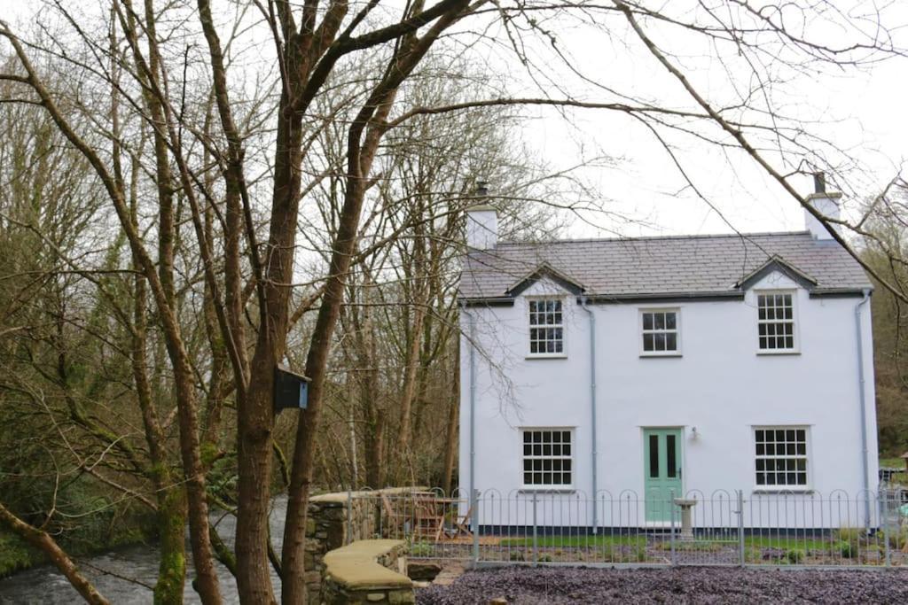 Riverside Cottage Walking Distance Into Caernarfon Buitenkant foto